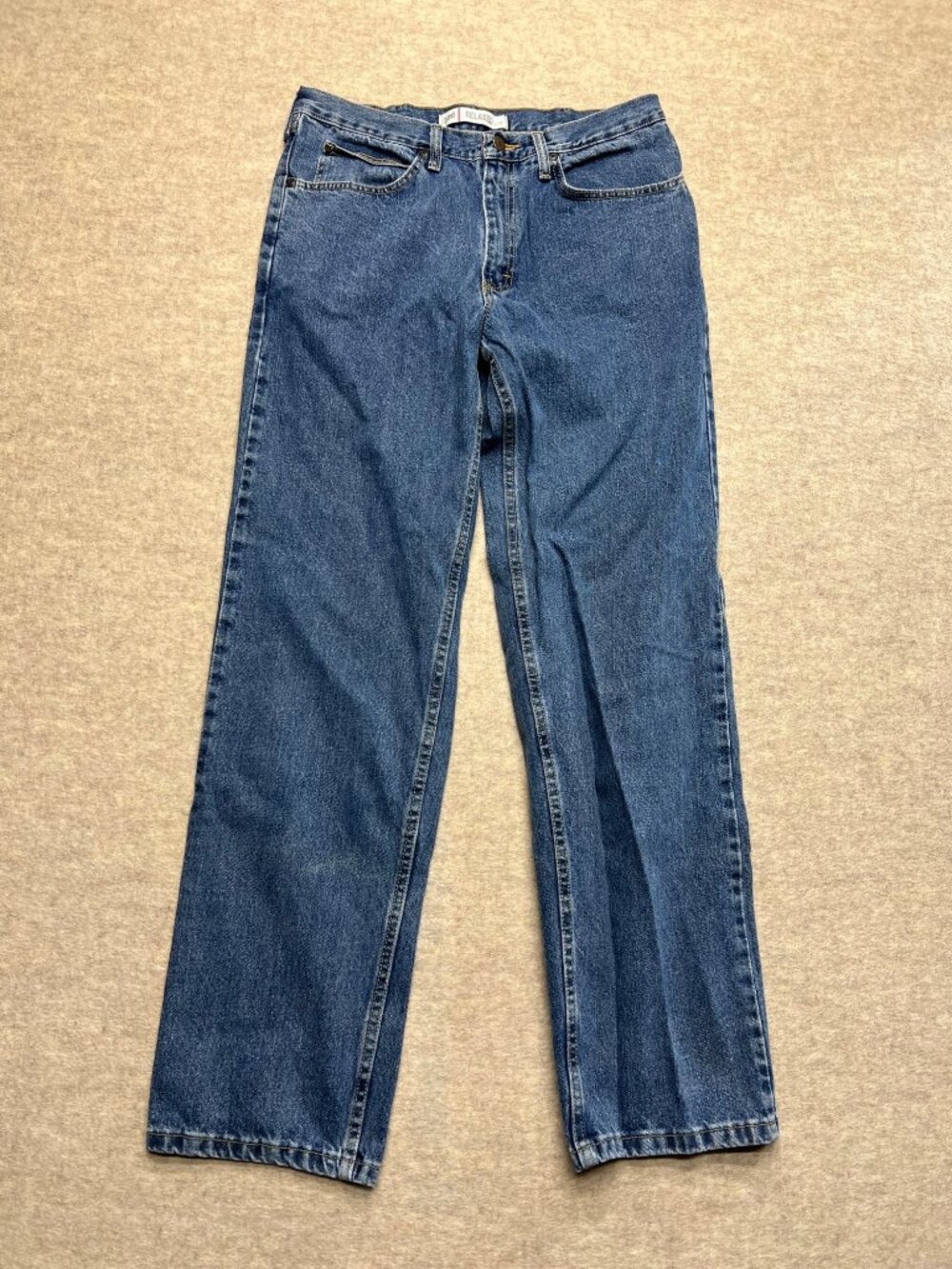 Lee Relaxed Fit Medium Wash Men's Denim Jeans Straight Leg Classic Cotton 34